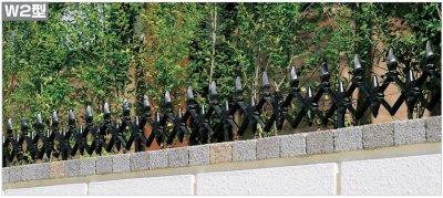 画像5: 四国化成 プチガードW1型 プチガードW2型(忍び返し) (5)